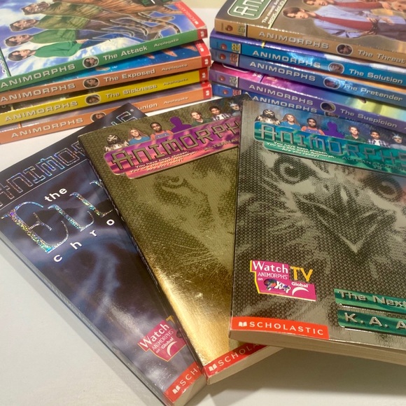 Set of 12 Animorphs Books Young Adult Fantasy YA Novels Bundle Bulk Series - Picture 9 of 9